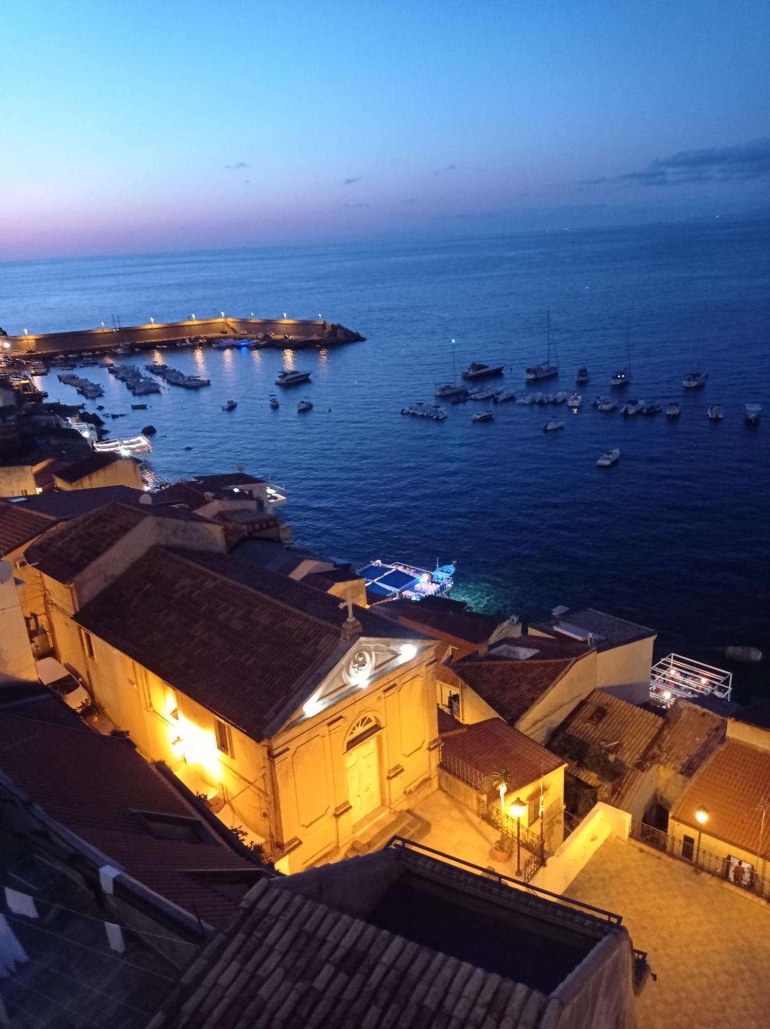 Casa Vacanze Mm Rooms Scilla Exterior photo